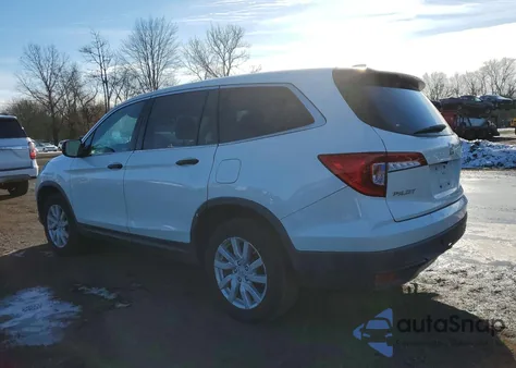 2019 Honda Pilot Lx from USA, damaged, VIN 5FNYF6H16KB077199